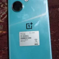 گوشی وان پلاس نورد حافظه ۲۵۶رام ۱۲ کار کرده ولی نو