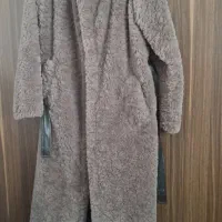 پالتو بلند تدی|لباس|رشت, پیرکلاچای|دیوار