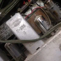 رادیو قدیمی|کلکسیون اشیاء عتیقه|تربتحیدریه, داروپخش|دیوار