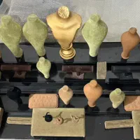 مانکن جواهر و طلا