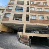 فروش ۱۰۰ متر فول امکانات در لوکیشن خوب چهارباغ|فروش آپارتمان|تهران, جنت‌آباد جنوبی|دیوار