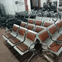 صندلی فرودگاهی فلزی چرمی
