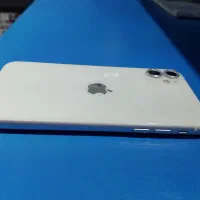 آیفون ۱۱ نرمال ۱۲۸ سفید