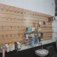 ویترین مغازه موبایل|فروشگاه و مغازه|شاهرود, |دیوار