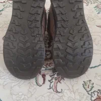 کفش|کیف، کفش، کمربند|نیشابور, گنبد سبز|دیوار