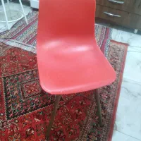 صندلی مناسب برای کافه