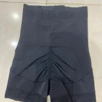 گن جمع کندده شکم و پهلو|لباس|زرندیه, |دیوار