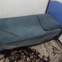 تخت یک نفره تمیز