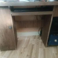 میز کامپیوتر