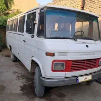 مینیبوس 64