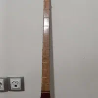 تنبوراستاد افشین کرند|سازهای سنتی|همدان, |دیوار