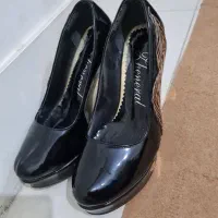 کفش زنانه مجلسی در حد|کیف، کفش، کمربند|قم, قلعه عموحسین|دیوار