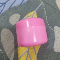 کرم سفید کننده عالی جواب دهی تضمینی