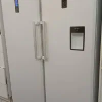 یک عدد یخچال و فریزر دو قلو الکترو استیل