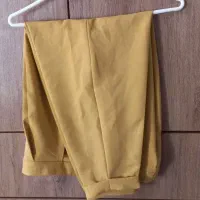 تعدادی لباس زنانه|لباس|شاهین‌شهر, گرگاب|دیوار