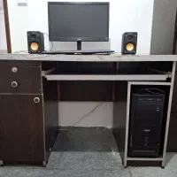 میز کامپیوتر