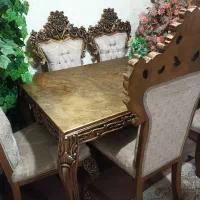 میز نهار خوری سلطنتی