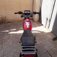 مزایده موتور هوندا ۱۲۵ پنج دنده کویر استارتی