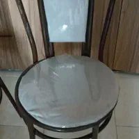 ۴ عدد صندلی فلزی
