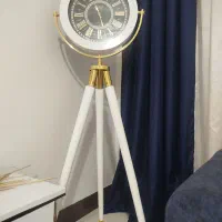 ساعت پایه دار ایستاده در حد نو