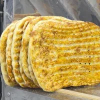 به یک چنه گیر نان بربری نیازمندیم