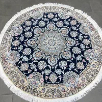 فرش دستباف ( بساک )دایره ۱/۵ در ۱/۵ نایین اصفهان|فرش|مشکین‌دشت, |دیوار