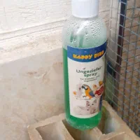 اسپری ضد انگل حیوانات به همراه غذای خرگوش