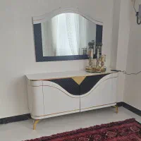 کنسول با آینه و میز تی وی