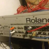 پاور میکسر roland 410|آلات موسیقی|ارومیه, |دیوار
