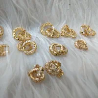گوشواره اومگاه