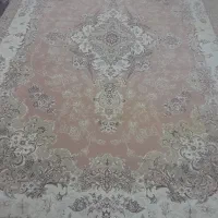 فروش یک عددفرش ۷۰۰شانه به رنگ گردوی درحدنو