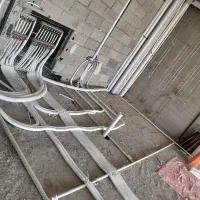 نیازمند نیرو‌تاسیسات