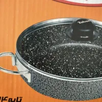 ماهی تابه تابان|ظروف پخت‌وپز|گلبهار, شهر جدید گلبهار|دیوار
