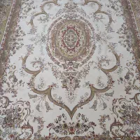 فرش ۱۲ متری و ۹ متری سالم و تمیز