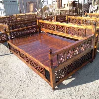 تخت سنتی تمام شبکه ۶ پایه رنگ شده براق