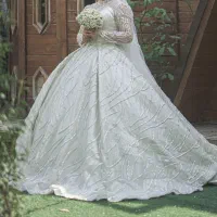 لباس عروس سنگدوزی شده|لباس|فردیس, شهرک ۱۱۰|دیوار