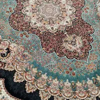 فرش 700 شانه دو تا 12 دوتا 9 یک کناره در حد نو
