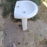 روشویی سنگی باپایه