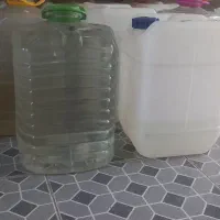 تعداد ۳۵۰ گالن گلاب وعرقیات خوب