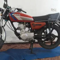 موتور۱۲۵ مدل ۱۳۹۹ کاربرات بیمه دار