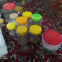 تعدادی بطری ودبه
