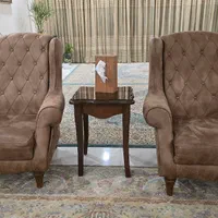 مبل راحتی خاکسار همراه با میز عسلی...فروش فوری|مبلمان خانگی و میز عسلی|مشهد, جانباز|دیوار