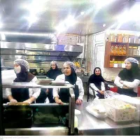 کمک آشپز خانم