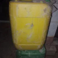تعداد ۶ عدد ۲۰ لیتری سالم
