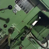 تراش دریل ۳۲ تبریز مدل ۸۰ ۲میز (۱۸ دور درحد اکبند)|ماشین‌آلات صنعتی|تهران, اتحاد|دیوار