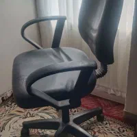 صندلی پنج چرخ