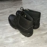 کفش ایمنی نگهبان سایز 42