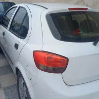 باسلام واحترام  راننده خانم جهت همکاری سرویس شرکت