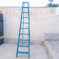 نردبان بلند