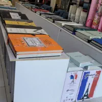 کاغذدیواری پرده  سه بعدی.  بلندمدت